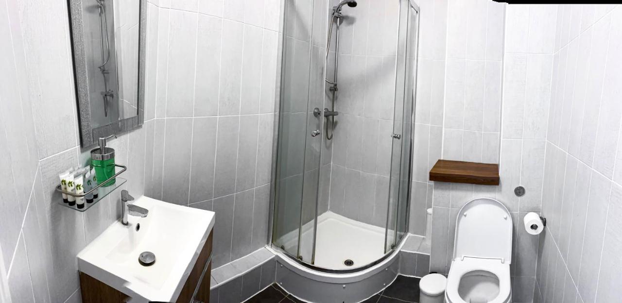 Wns Hotel London Luaran gambar
