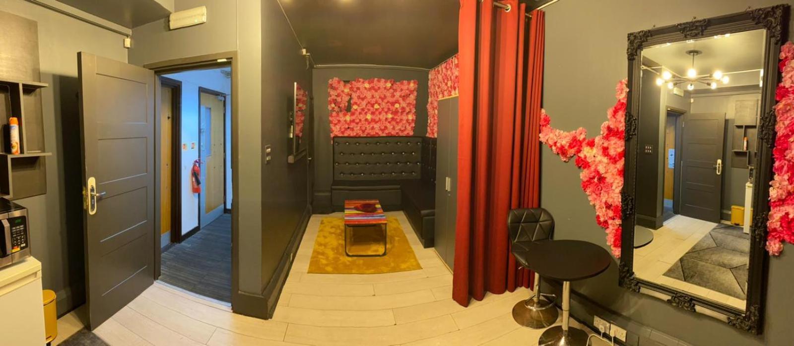 Wns Hotel London Luaran gambar